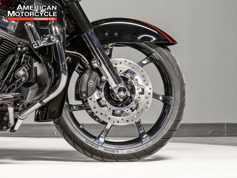 CVO™ Street Glide®