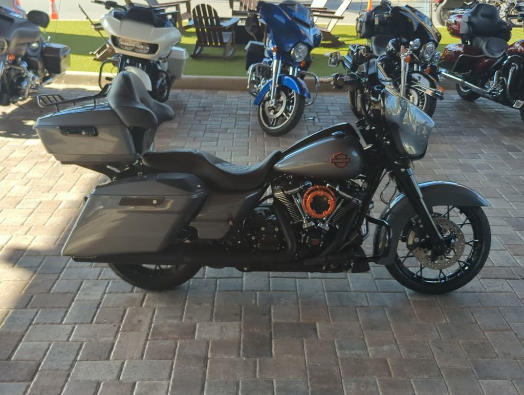 Street Glide® Special