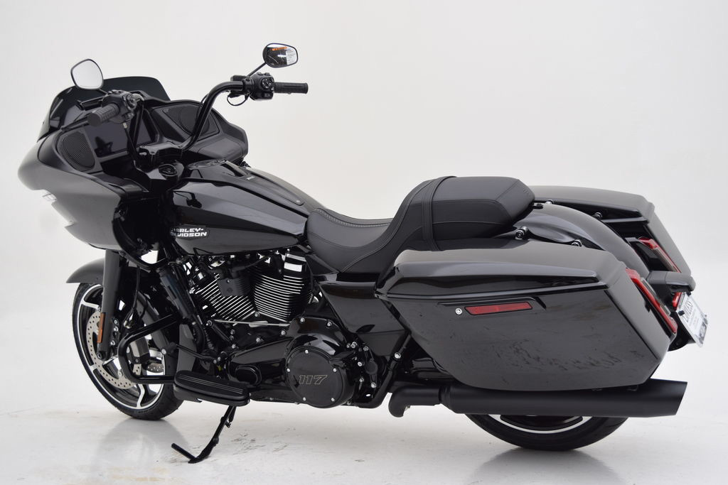 Road Glide®