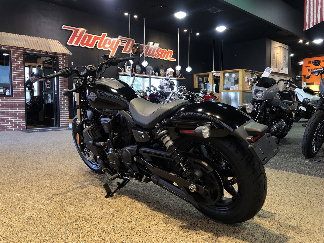 Nightster
