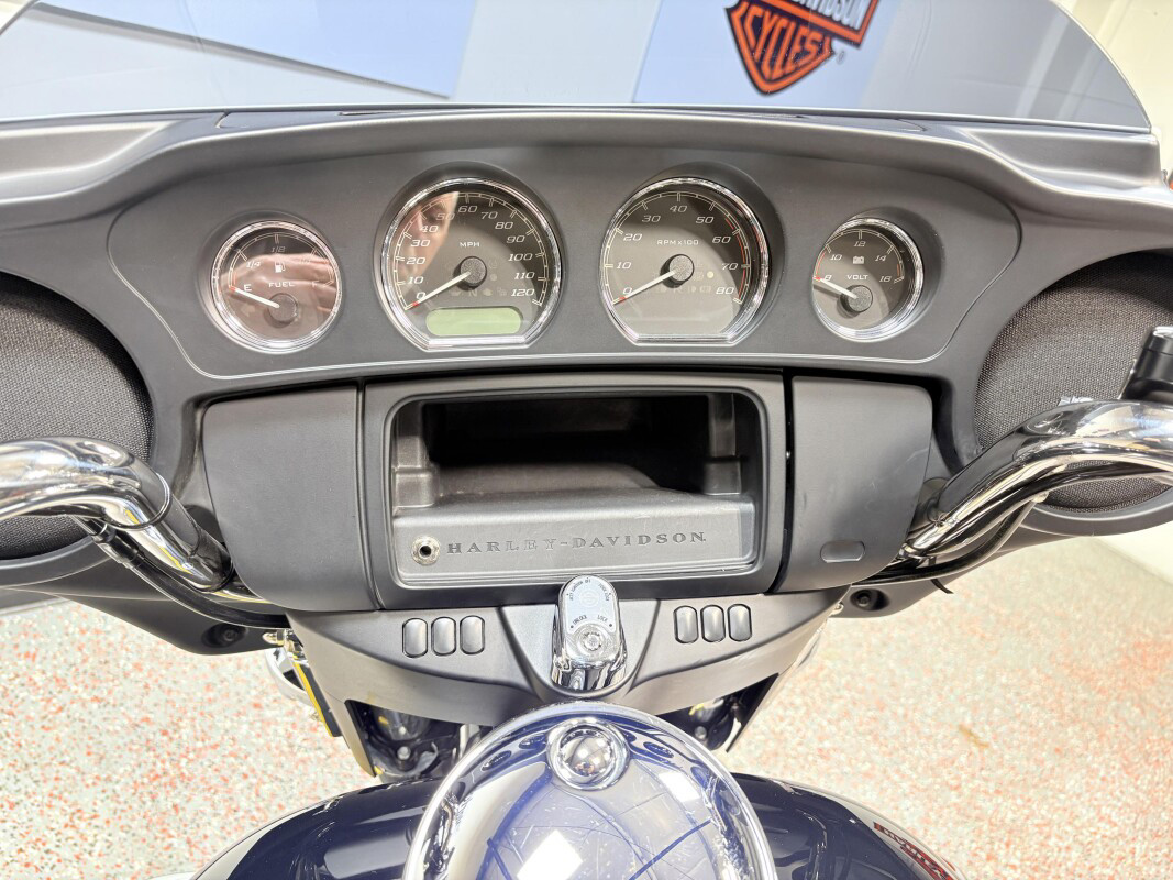 Electra Glide® Police