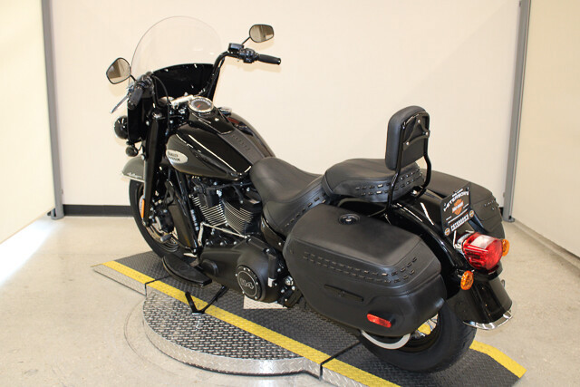 Heritage Classic 114