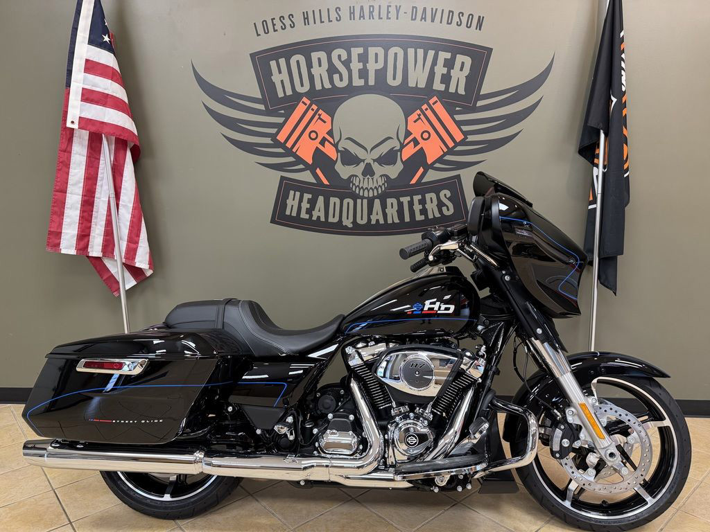 Street Glide®