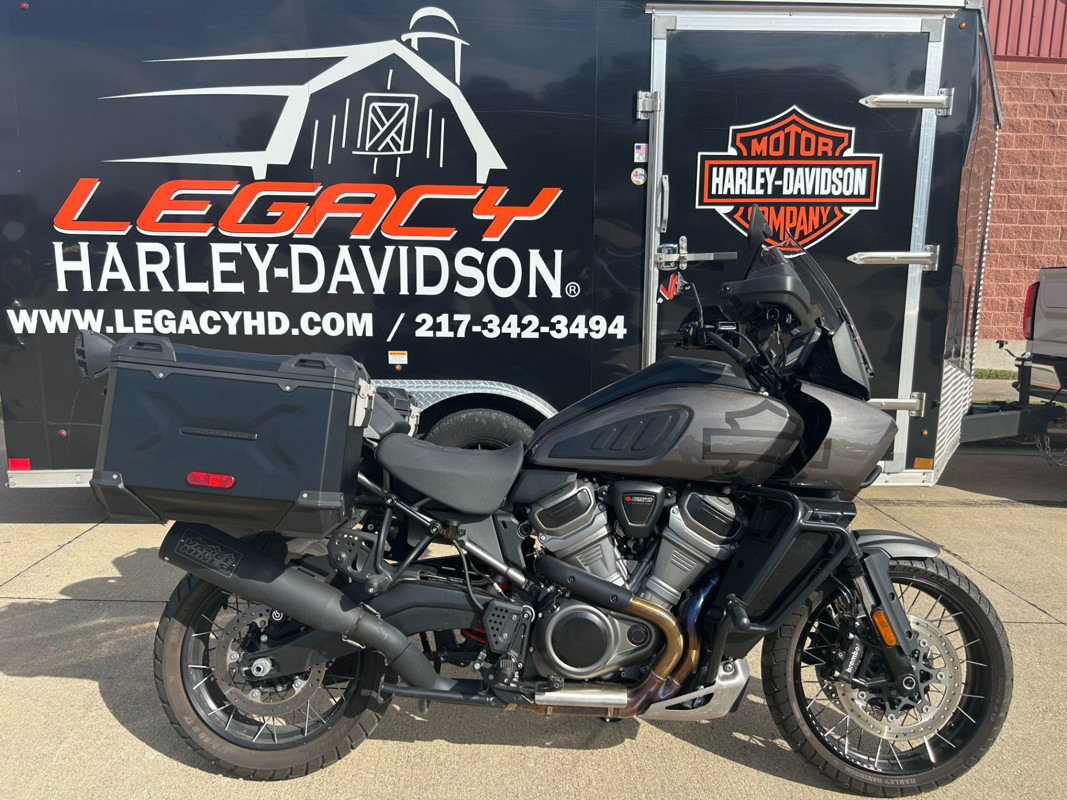 Pan America® 1250 Special