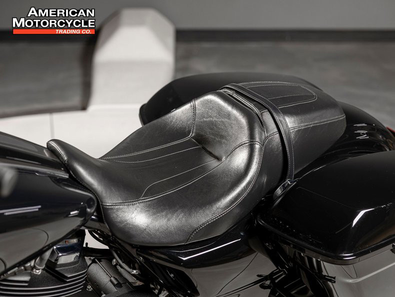 Street Glide® Special
