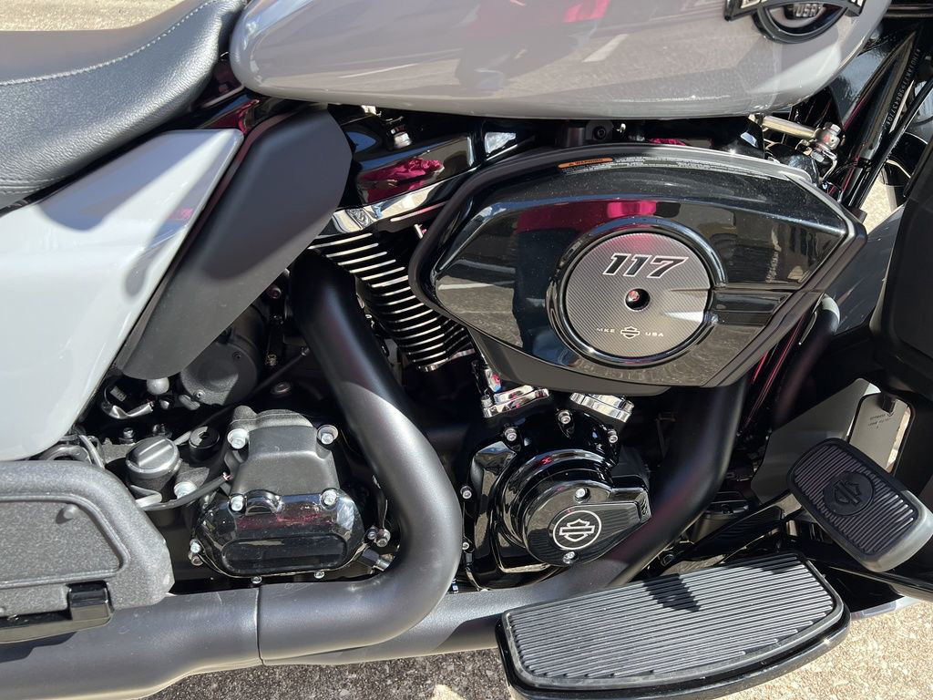 Street Glide® Ultra
