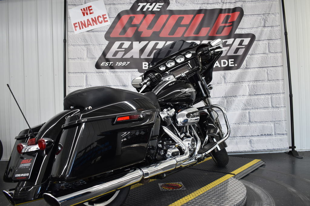 Street Glide® Special