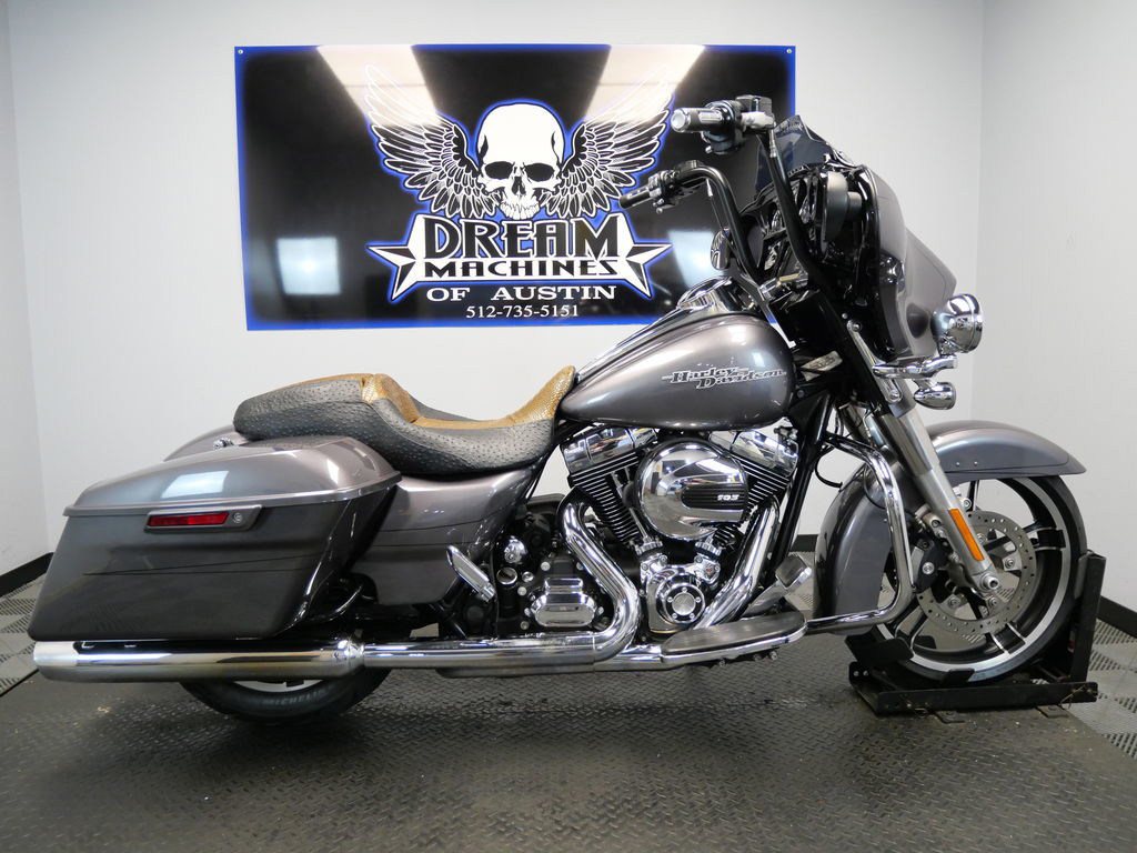 Street Glide® Special