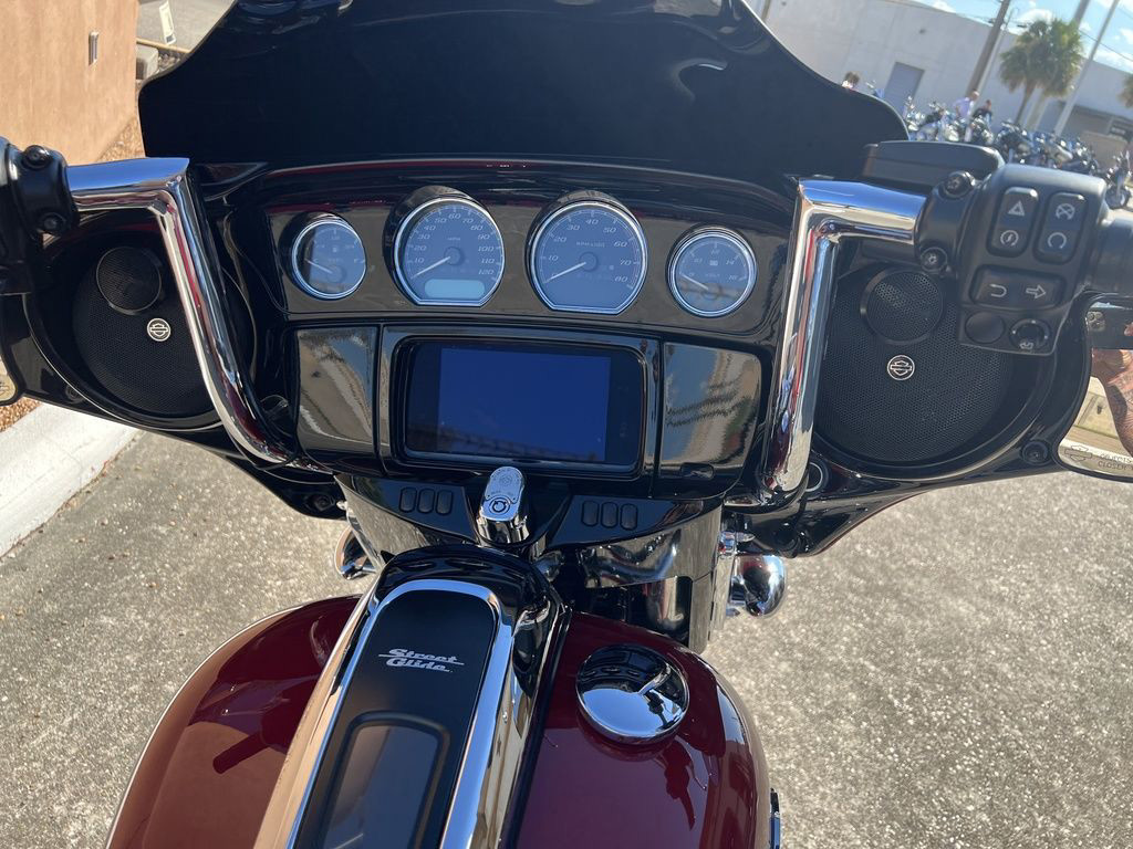 Street Glide® Special