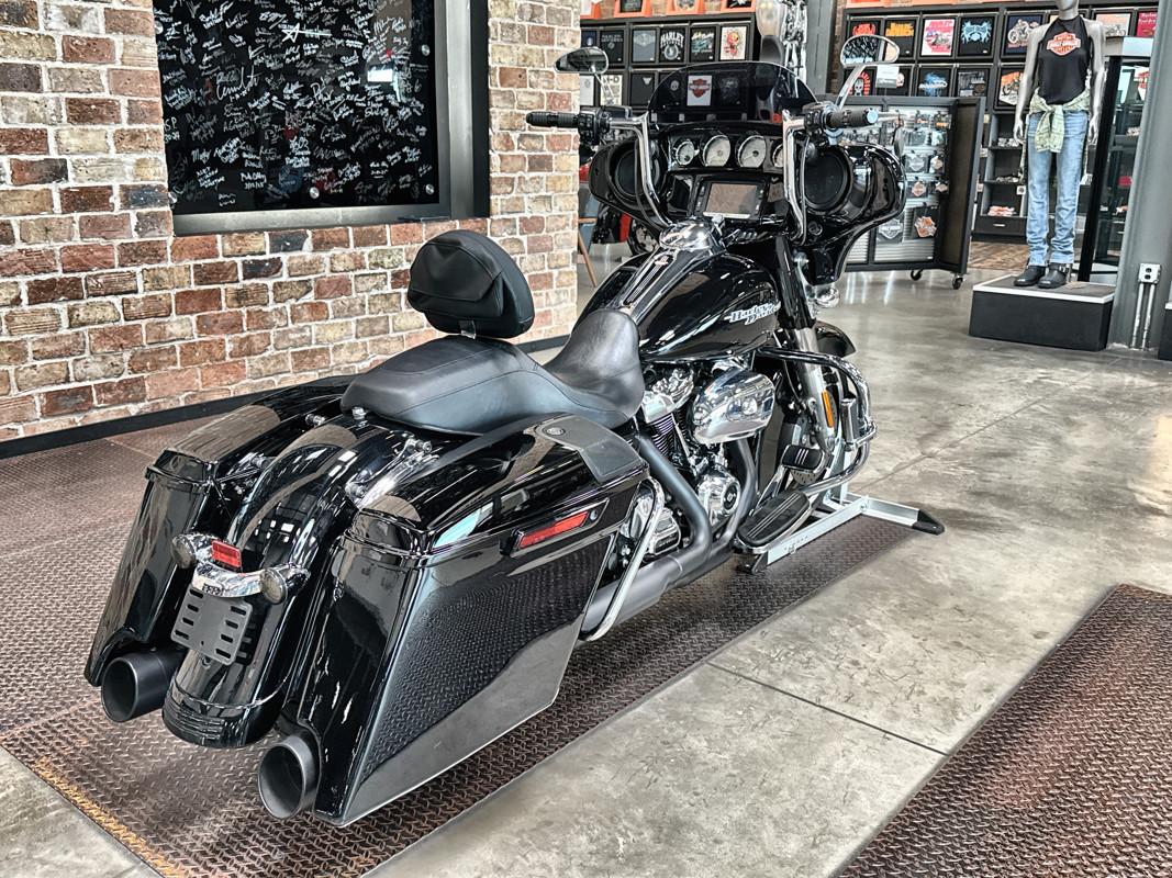 Street Glide® Special