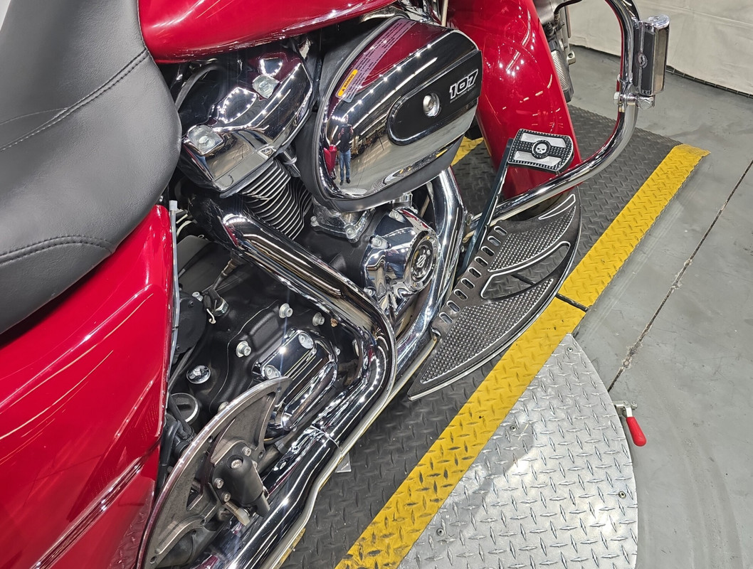Road Glide®