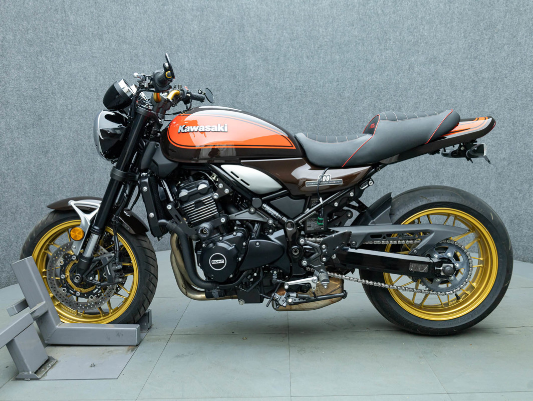 Z900RS