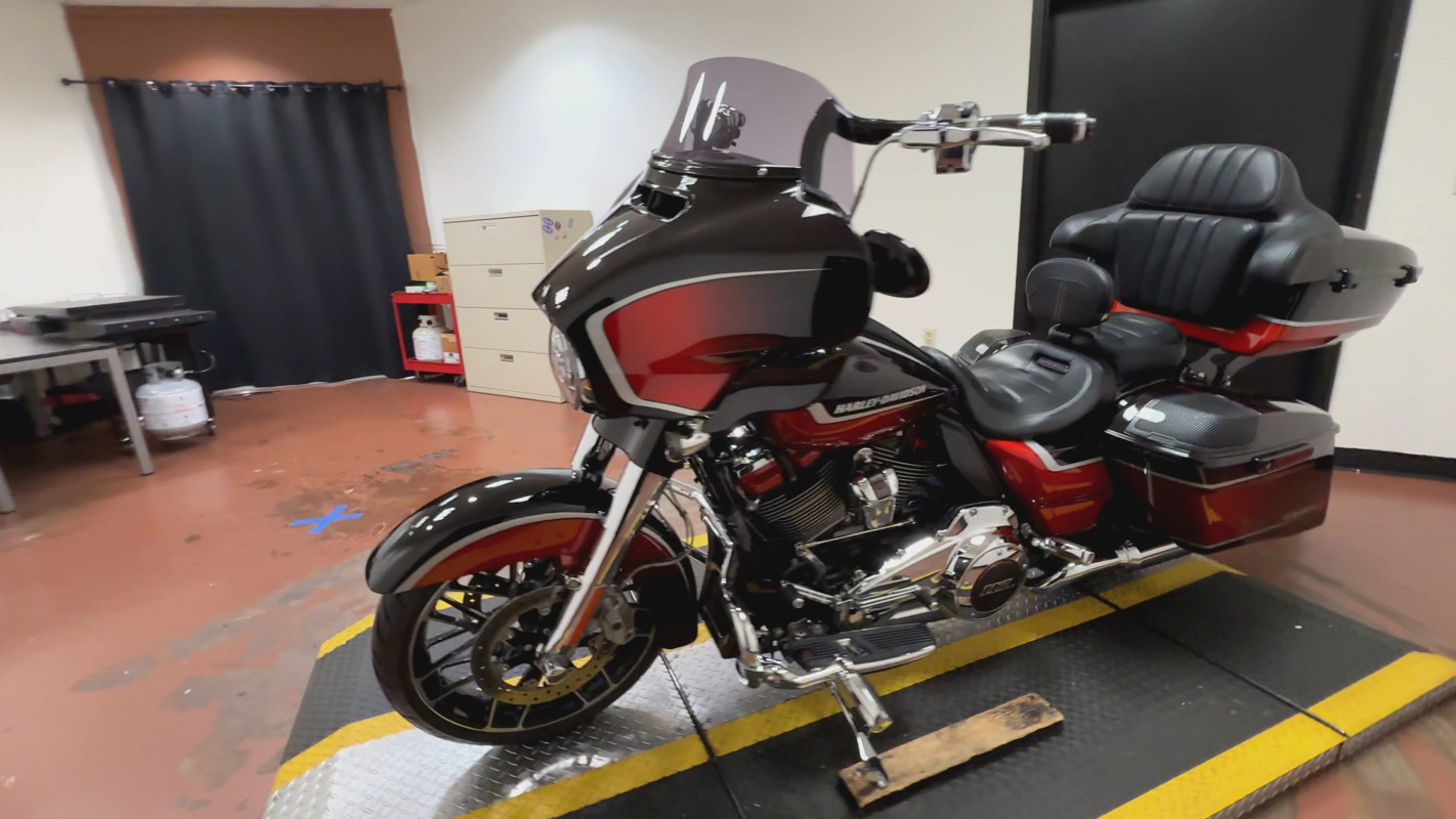 CVO® Street Glide®