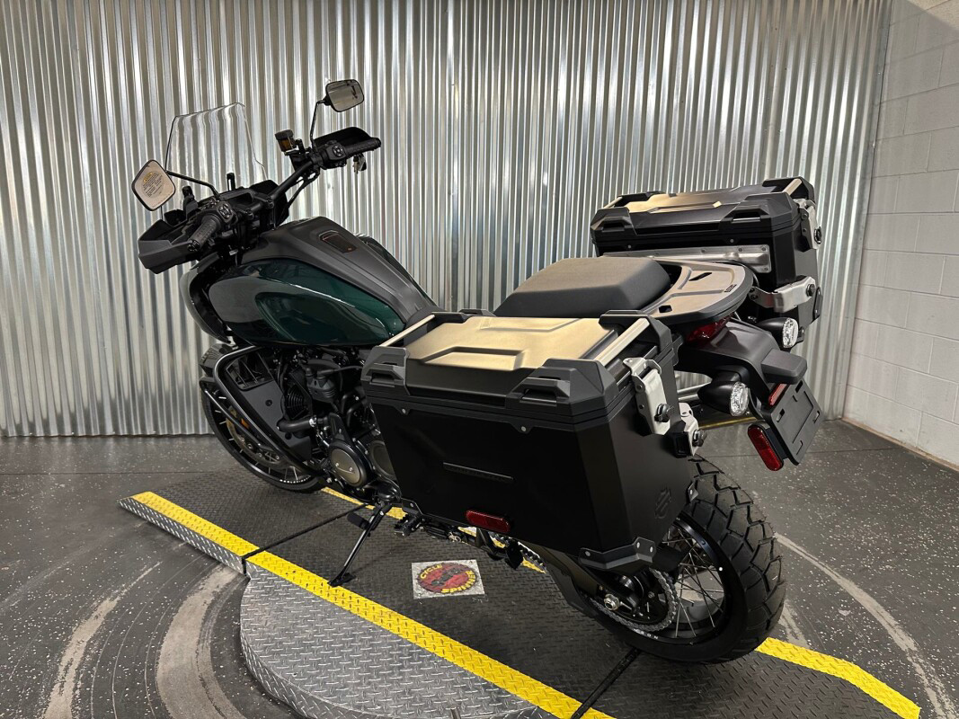 Pan America® 1250 Special