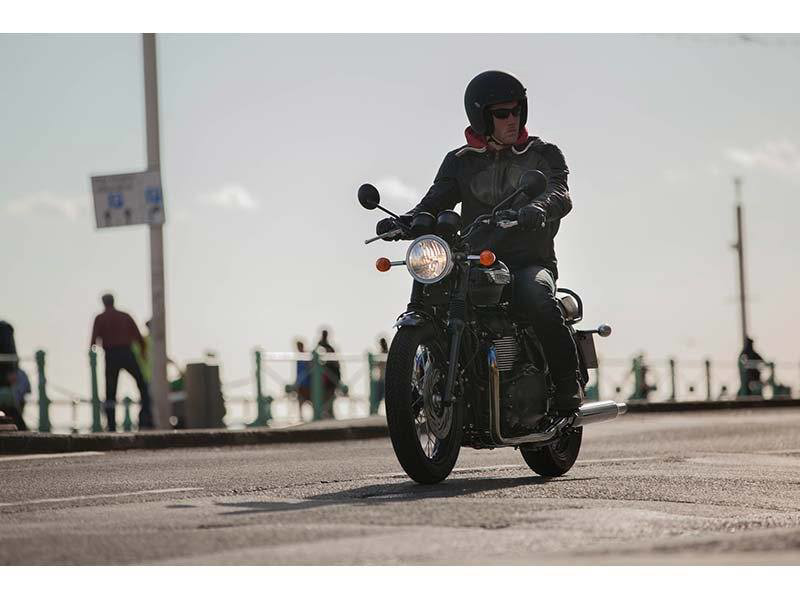 Bonneville T-100