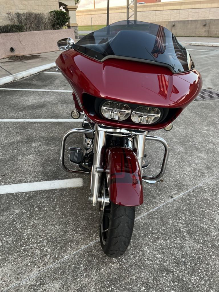 Road Glide®