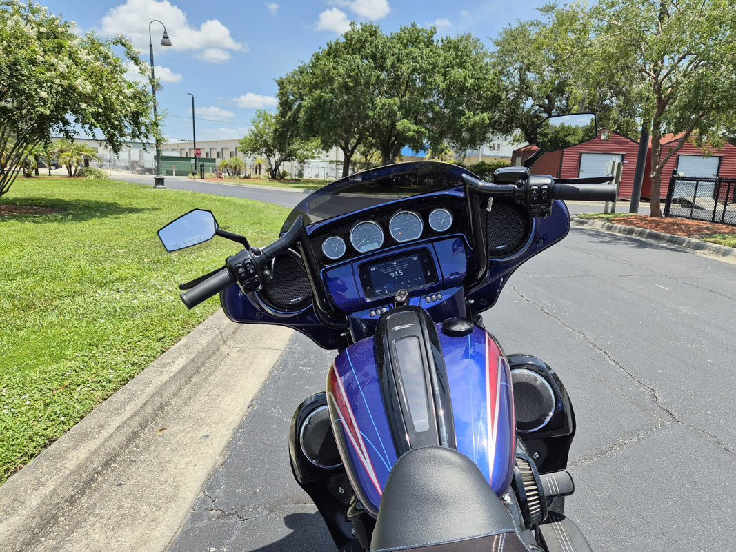 Street Glide® Special
