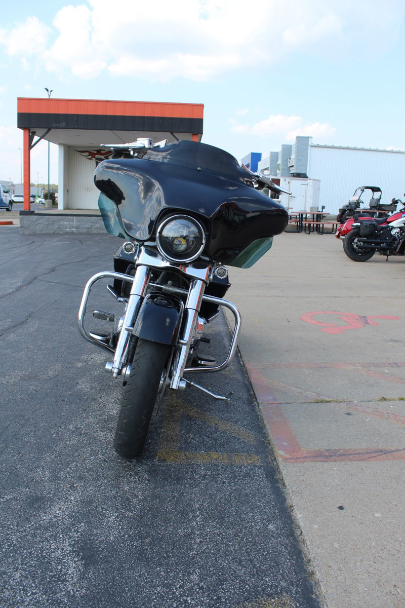 Street Glide®