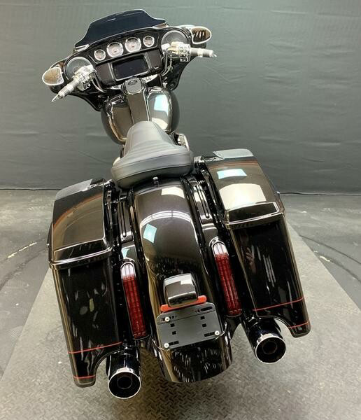 CVO® Street Glide®