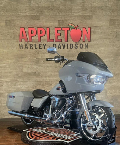 Road Glide®