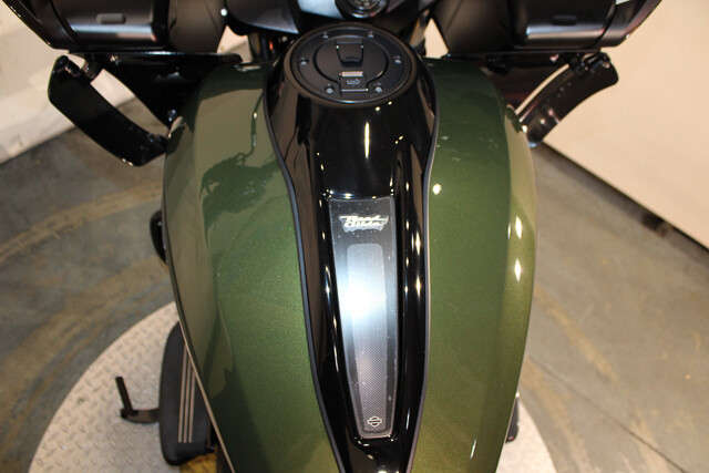 Road Glide®