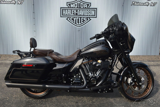 Street Glide® ST