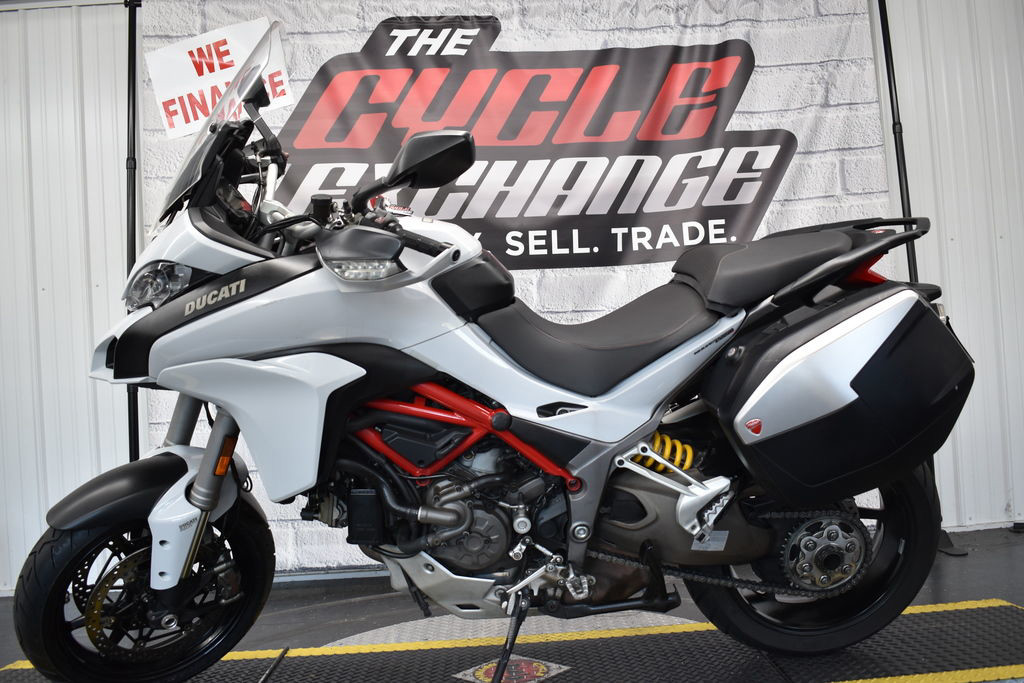 Multistrada 1200 S Touring