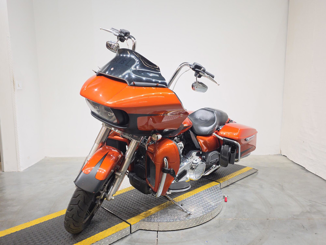 Road Glide® Ultra