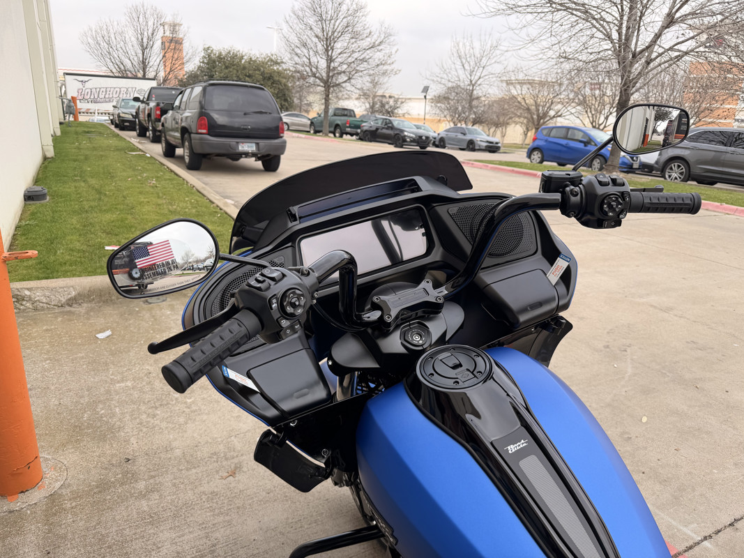 Road Glide®