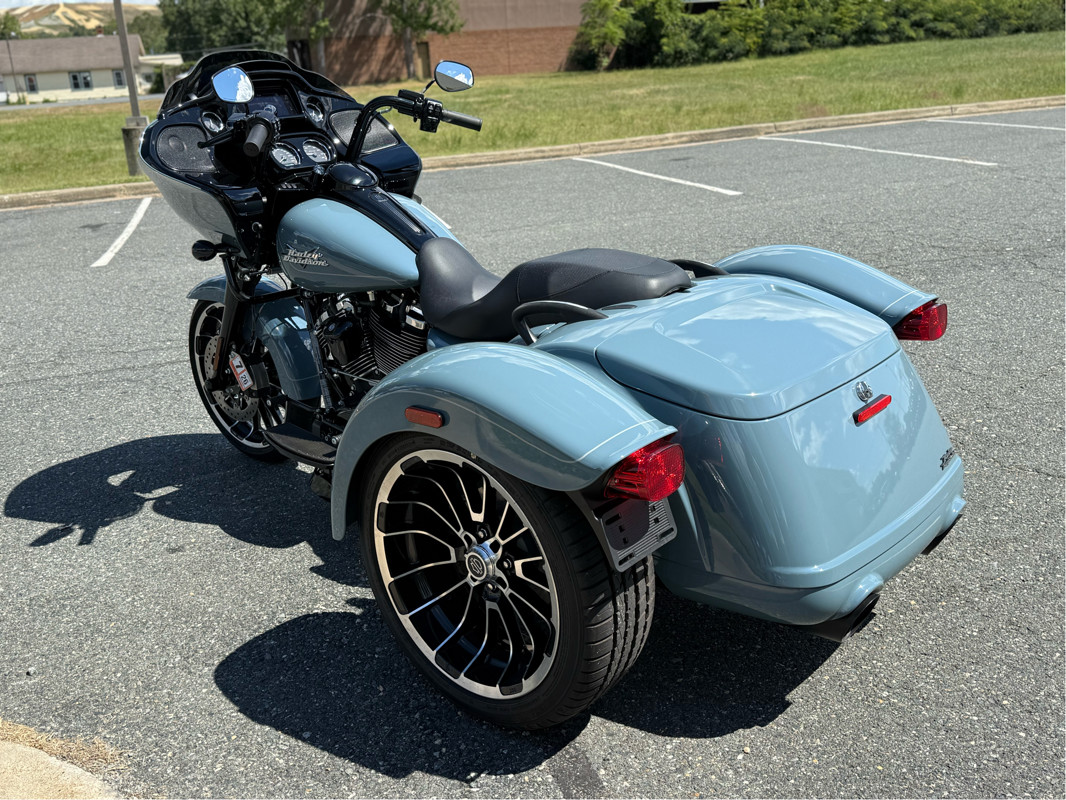 Road Glide® 3