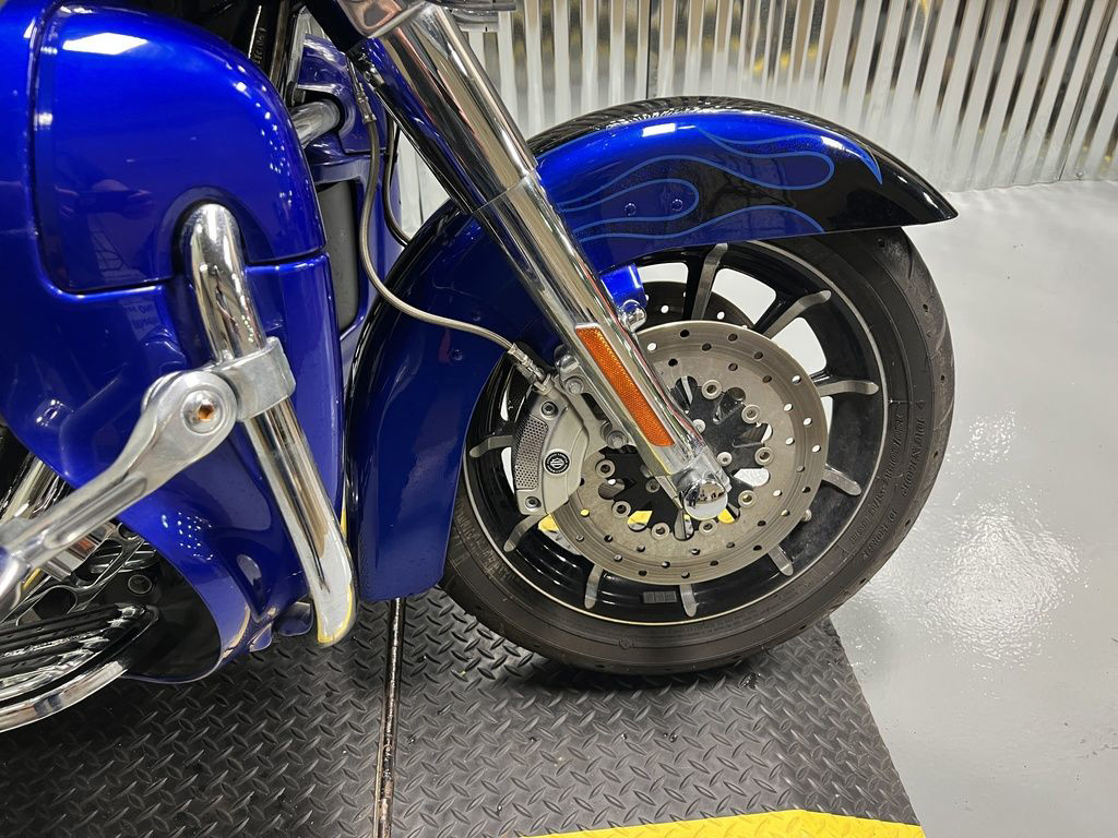 CVO® Ultra Classic Electra Glide®