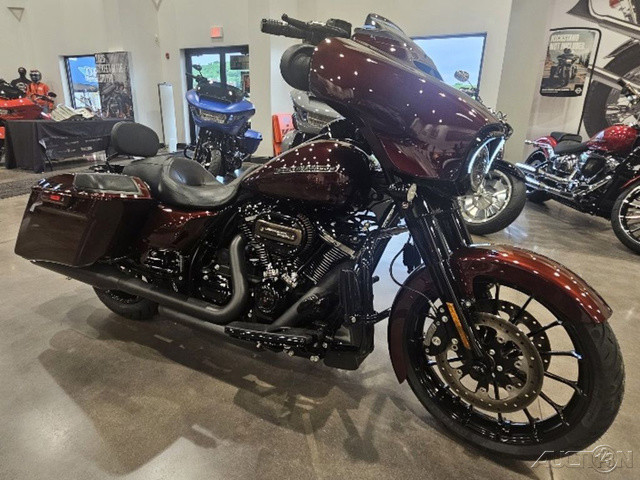 Street Glide® Special