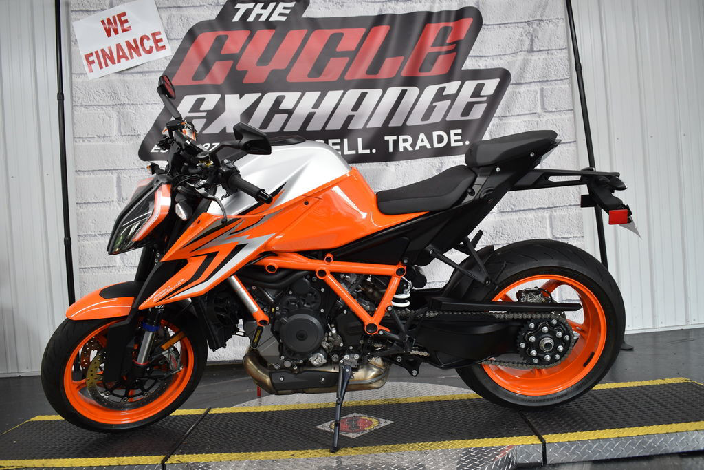 1290 Super Duke R