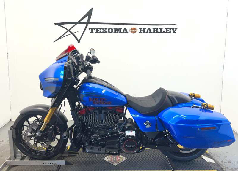 CVO® Street Glide® ST