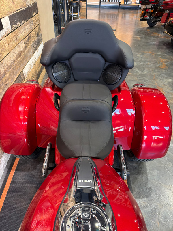 Street Glide® 3 Limited