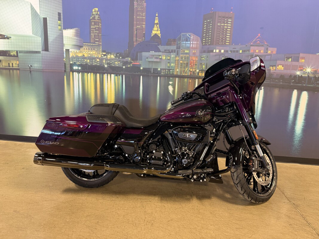 CVO® Street Glide®