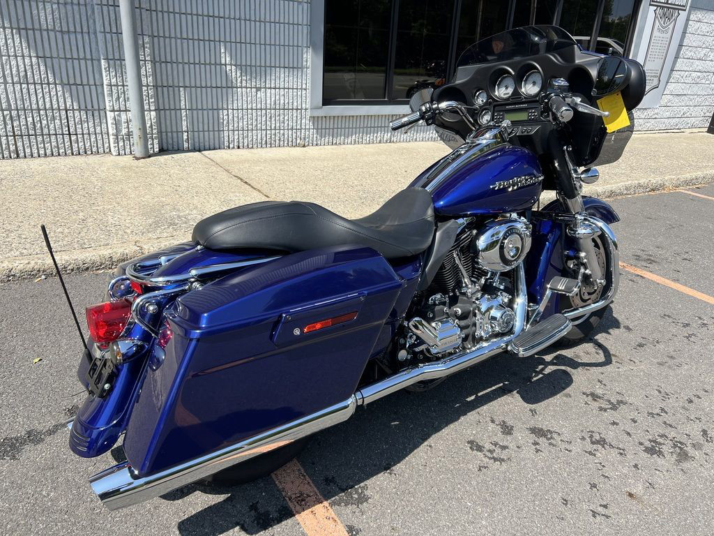Street Glide®