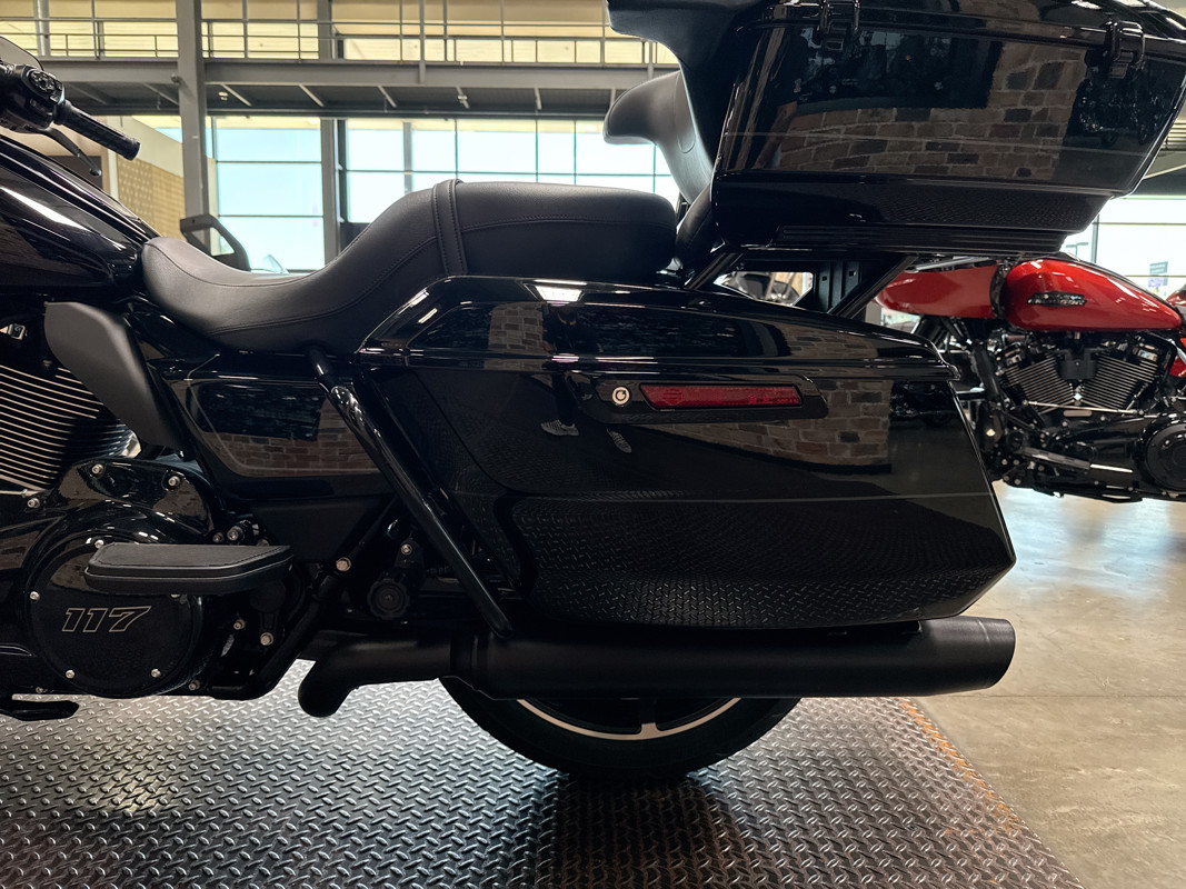 Street Glide® Ultra