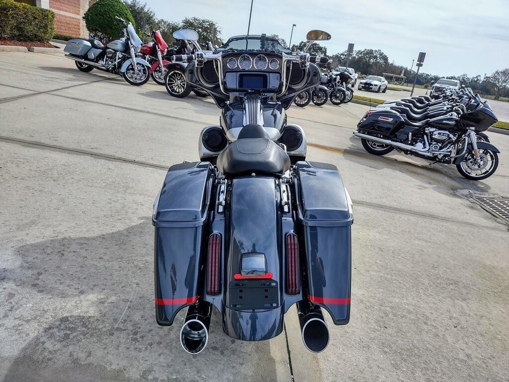 CVO® Street Glide®