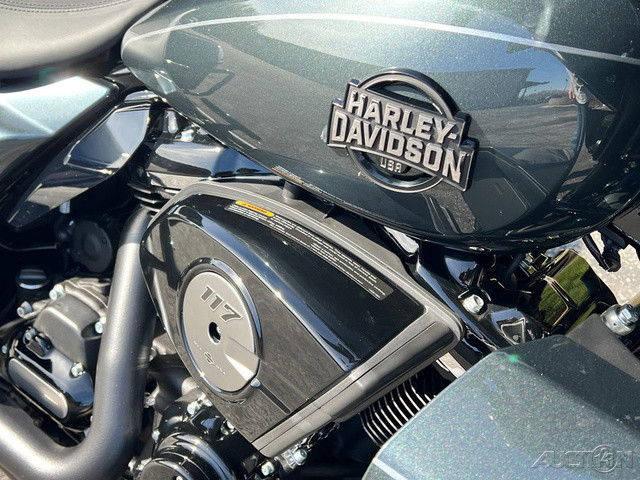 Street Glide® Limited