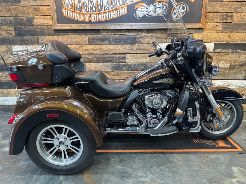 Tri Glide® Ultra Classic® 110th Anniversary