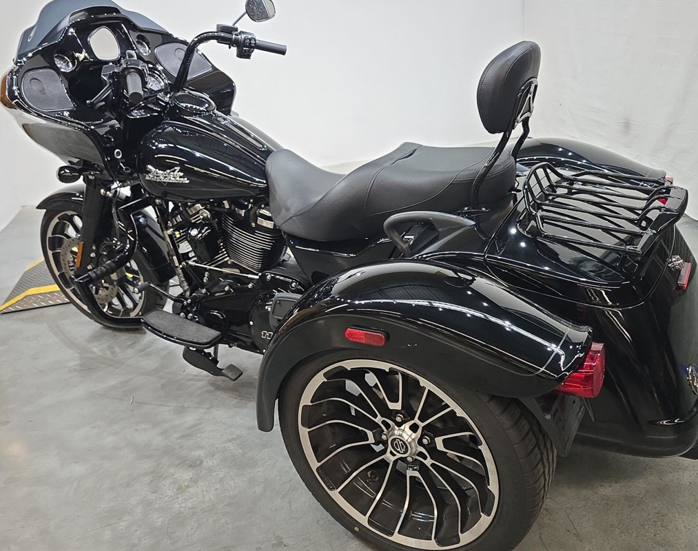 Road Glide® 3