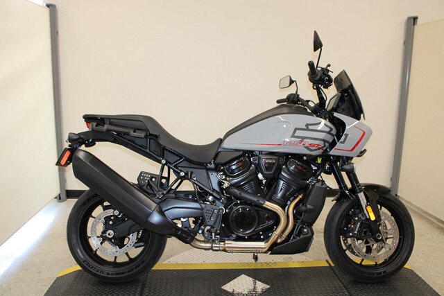 Pan America® 1250 ST