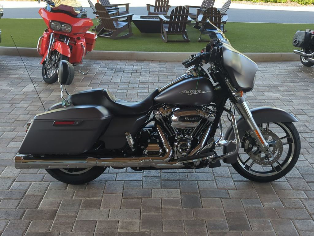 Street Glide® Special