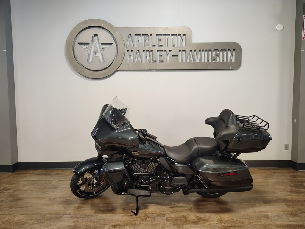 Street Glide® Ultra