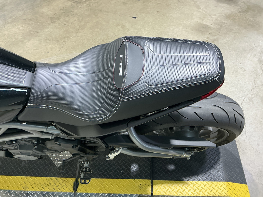 FTR 1200 Sport
