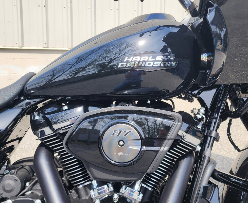 Road Glide®