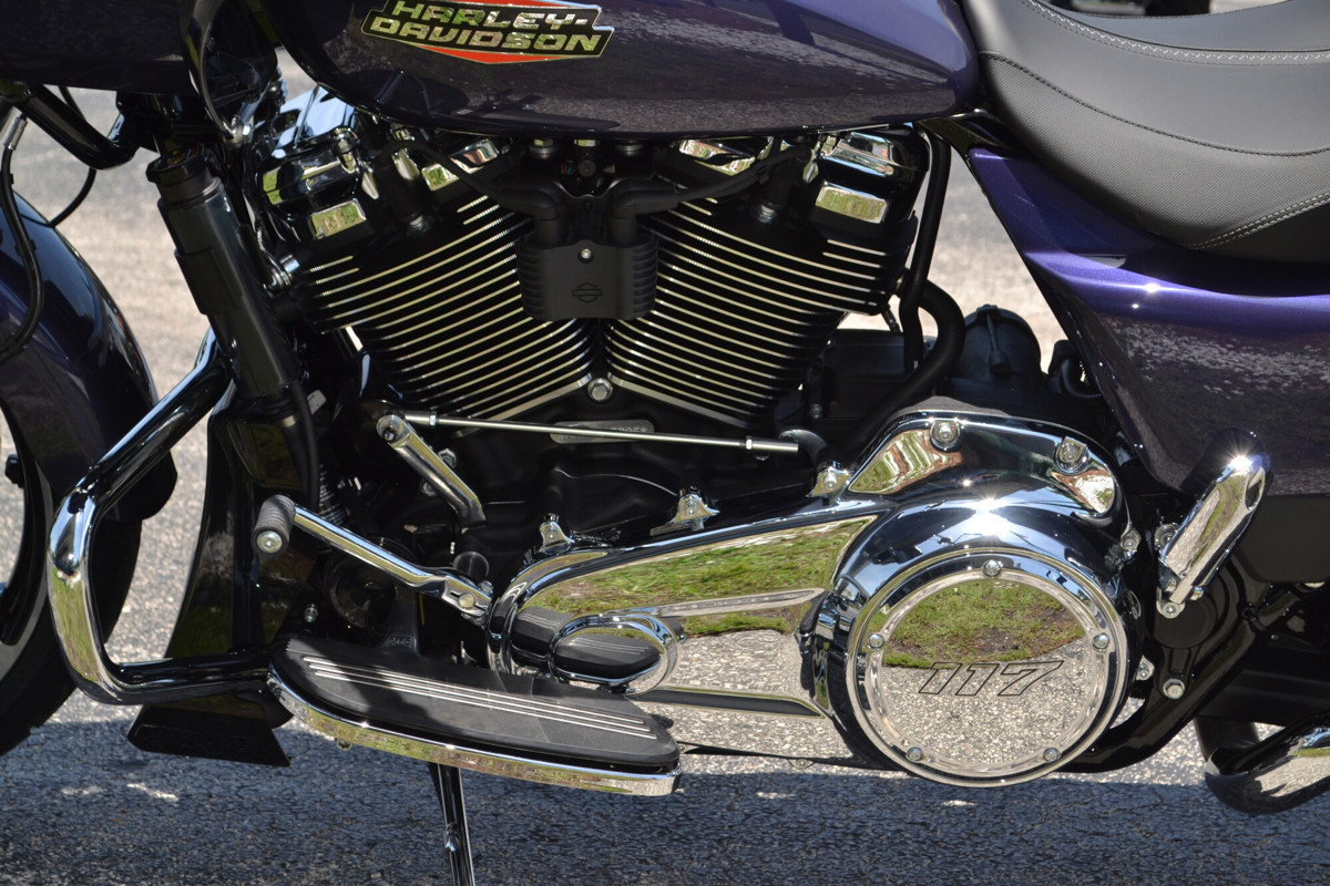 Road Glide®