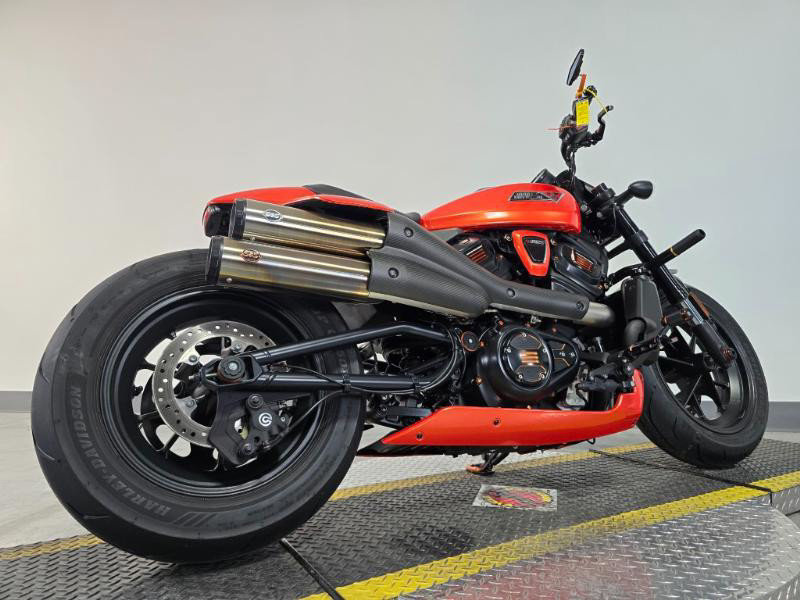 Sportster® S