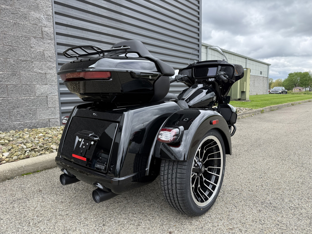 Street Glide® 3 Limited